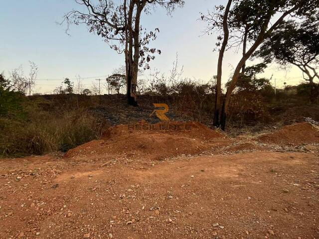 #899 - Lote para Venda em Lagoa Santa - MG - 2